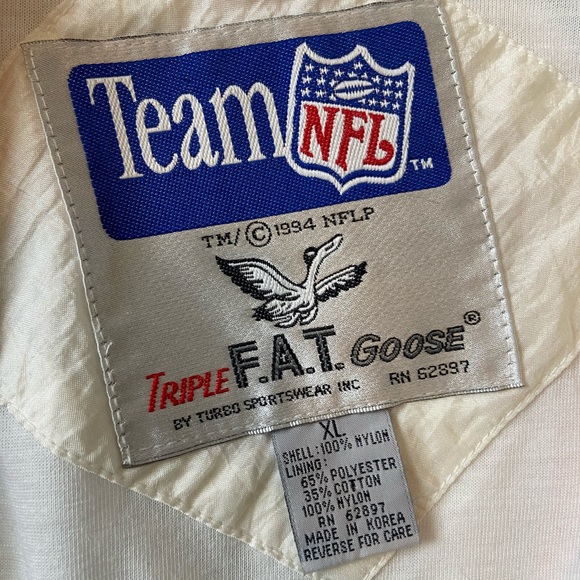 Vintage Jacket - Picture 4 of 10